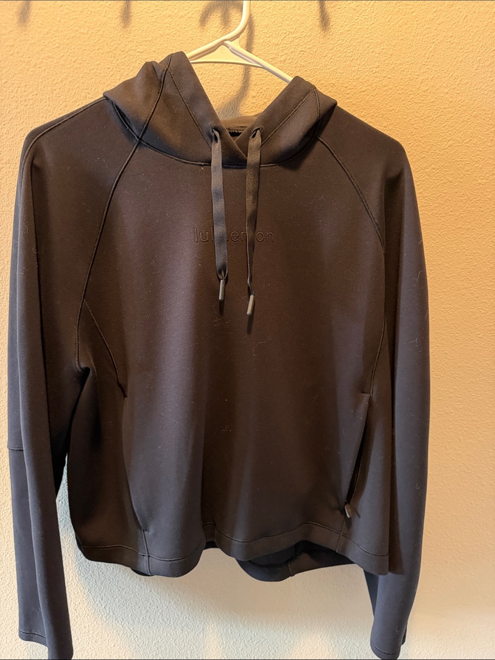 Lululemon smooth spacer hooded graphic size 8